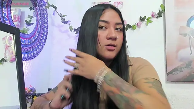 Hanna moore10 online show from 04-16-26, 09:15