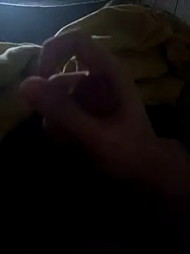 Snapshot of samu2469 chatting on 12-15-25, 01:32 samu2469 online show from 12-15-25, 01:32