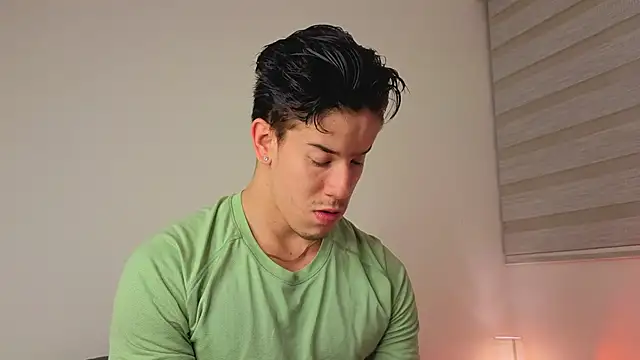 maxxcooper1 online show from 01-15-26, 04:06