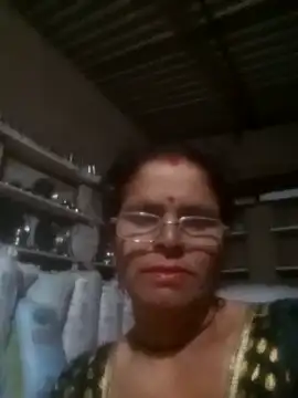 Snapshot of Pinki_rajak chatting on 04-17-26, 10:57 Pinki rajak online show from 04-17-26, 10:57