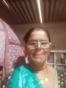 Snapshot of Pinki_rajak chatting on 05-07-26, 05:13 Pinki rajak online show from 05-07-26, 05:13