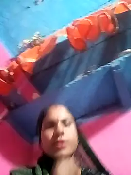 Snapshot of NENSH34 chatting on 12-17-25, 02:34 NENSH34 online show from 12-17-25, 02:34