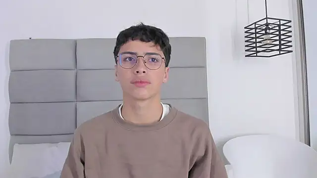 JoshClaarktt online show from 02-08-26, 03:43