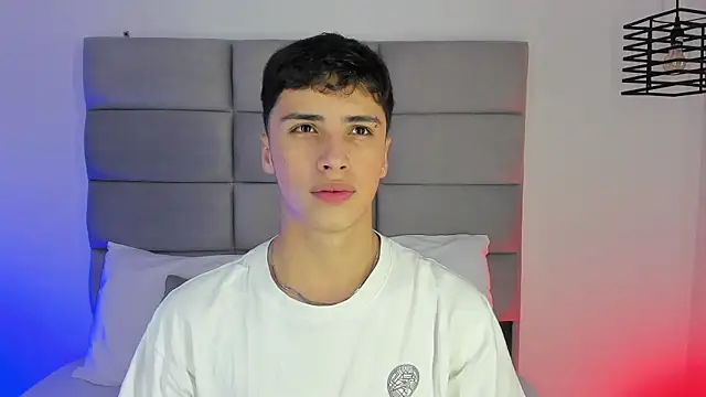 JoshClaarktt online show from 07-11-26, 04:04