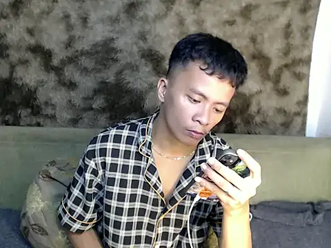 ur twinkKirk6969 online show from 06-23-26, 02:15