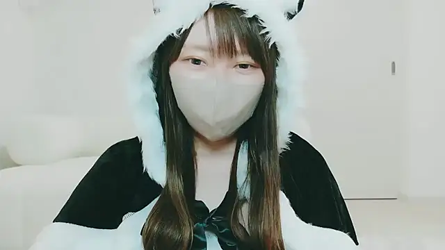 Snapshot of yuyuchan__ chatting on 12-16-25, 10:53 yuyuchan online show from 12-16-25, 10:53