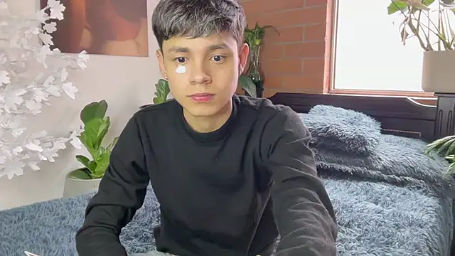 Andy Belier23 online show from 02-11-26, 02:33