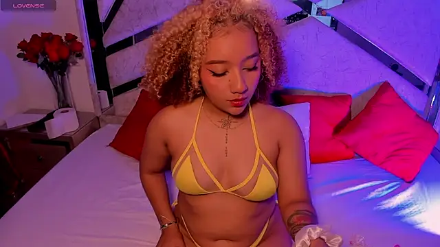 Starlights online show from 01-17-26, 01:49