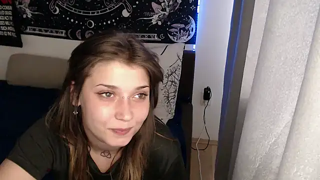 AlienforTwenty online show from 06-03-26, 02:33