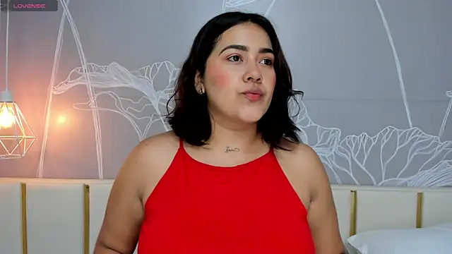 Snapshot of beautifulgirl4u_ chatting on 05-07-26, 11:32 beautifulgirl4u online show from 05-07-26, 11:32