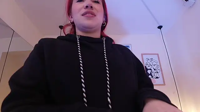 Snapshot of Celestee15_ chatting on 06-01-26, 11:12 Celestee15 online show from 06-01-26, 11:12