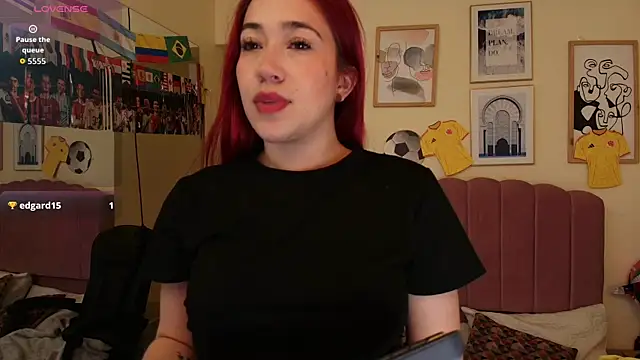 Snapshot of Celestee15_ chatting on 06-23-26, 11:19 Celestee15 online show from 06-23-26, 11:19