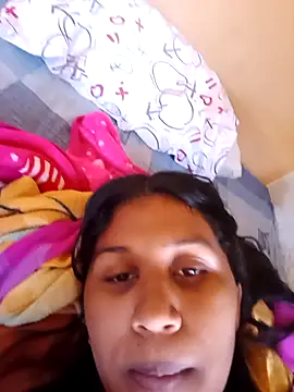 Snapshot of vanyxxx chatting on 01-08-26, 04:42 vanyxxx online show from 01-08-26, 04:42