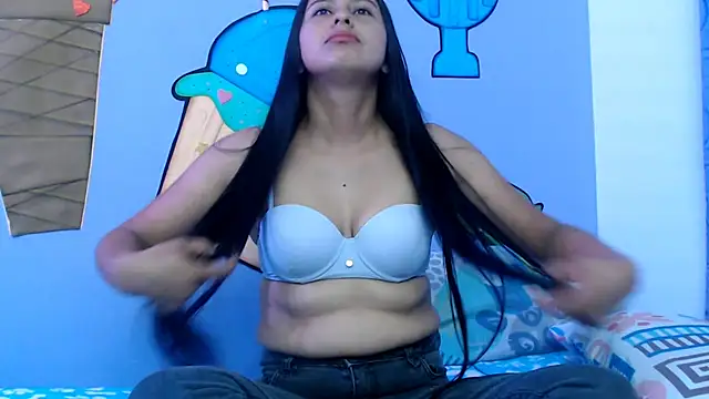 Snapshot of NOVAHOT98 chatting on 12-15-25, 07:40 NOVAHOT98 online show from 12-15-25, 07:40