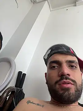 jamess 0 online show from 07-17-26, 06:46