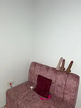 Hotbrunette mia online show from 01-16-26, 02:04