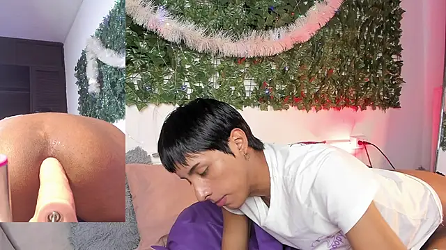 Snapshot of EstivenSallas2 chatting on 12-16-25, 10:37 EstivenSallas2 online show from 12-16-25, 10:37