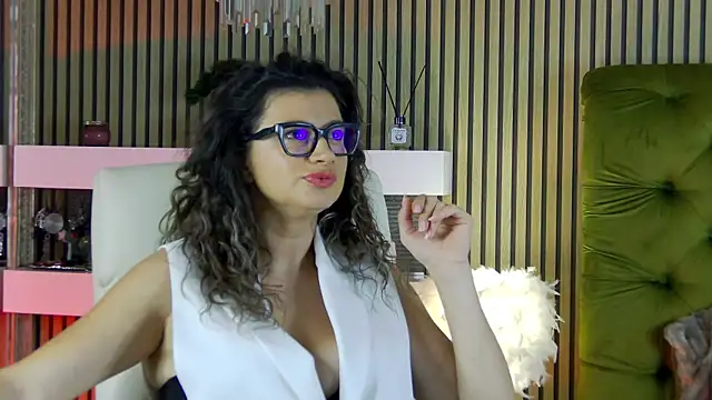 MiraBennet online show from 01-08-26, 07:43