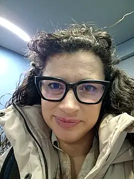 MiraBennet online show from 01-15-26, 07:13