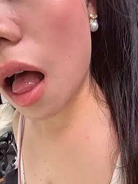 ella-ys online show from 03-02-26, 07:15