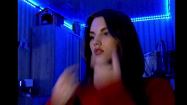 Snapshot of bellamwah chatting on 12-15-25, 05:17 bellamwah online show from 12-15-25, 05:17