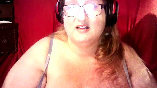 jade-belle online show from 12-18-25, 05:13