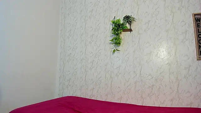 couple hardroom online show from 02-11-26, 12:04