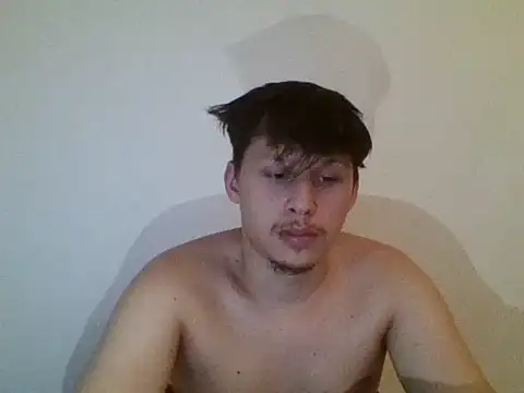 Snapshot of sugaralpha chatting on 12-17-25, 03:01 sugaralpha online show from 12-17-25, 03:01