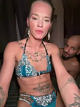 Snapshot of vinique99 chatting on 02-14-26, 12:51 vinique99 online show from 02-14-26, 12:51