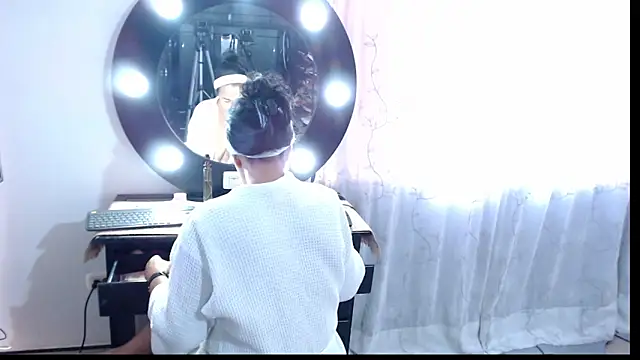 Naomy Mature online show from 03-19-26, 11:47