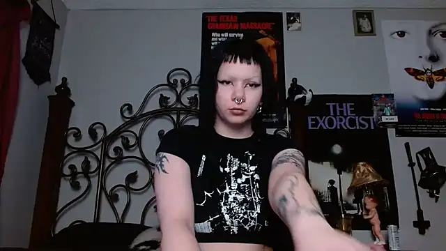 Snapshot of Bettieee_Agura chatting on 02-03-26, 10:04 Bettieee Agura online show from 02-03-26, 10:04