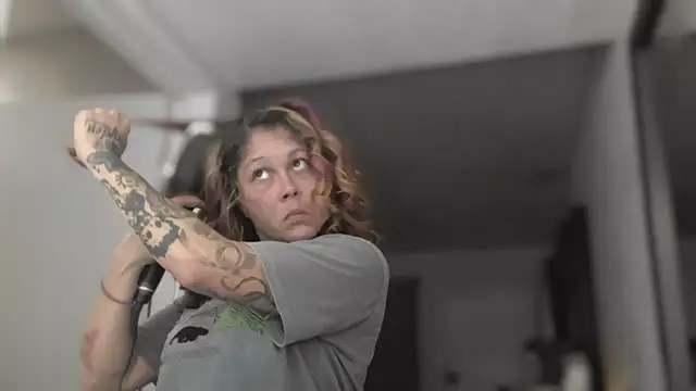 tialuna x69 online show from 01-08-26, 08:27