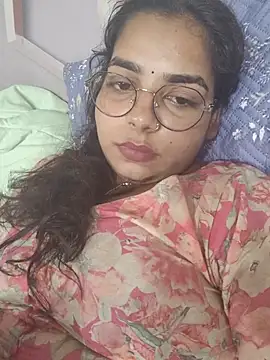 Himani 0122 online show from 07-07-26, 08:02