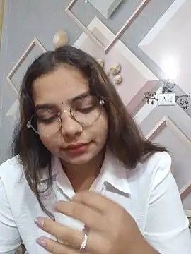 Himani 0122 online show from 07-08-26, 09:36