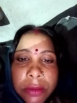 Snapshot of Shreya_pandit chatting on 01-08-26, 11:18 Shreya pandit online show from 01-08-26, 11:18