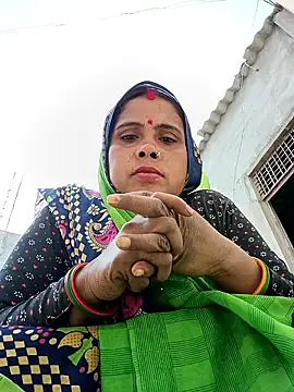 Snapshot of Shreya_pandit chatting on 01-11-26, 07:13 Shreya pandit online show from 01-11-26, 07:13