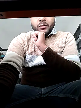 Snapshot of kripaul chatting on 12-21-25, 06:20 kripaul online show from 12-21-25, 06:20
