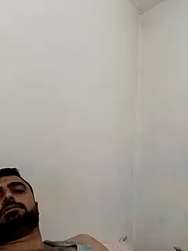 Snapshot of Kurterkegi chatting on 12-15-25, 09:19 Kurterkegi online show from 12-15-25, 09:19