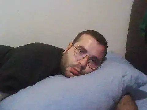 kkadam1 online show from 12-15-25, 01:26