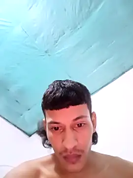 Snapshot of scarimobil chatting on 01-15-26, 09:03 scarimobil online show from 01-15-26, 09:03