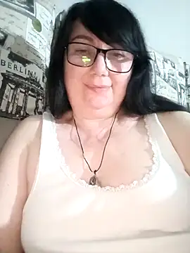 MariSwan222 online show from 05-18-26, 08:14