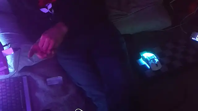 SnappedHagfish online show from 04-04-26, 05:16