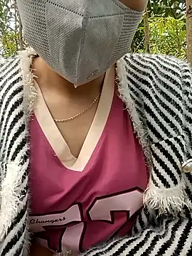 May-Ne online show from 12-21-25, 03:02