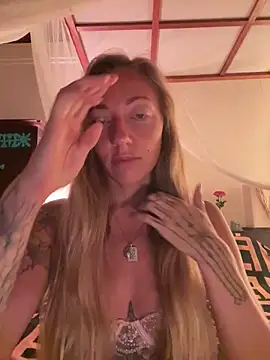 OpheliaRoxx online show from 02-15-26, 10:39