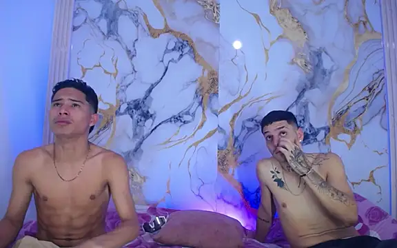 Snapshot of Damian_and_theo chatting on 02-09-26, 07:29 Damian and theo online show from 02-09-26, 07:29