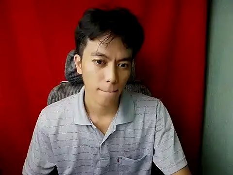 Snapshot of riodickph chatting on 05-27-26, 06:16 riodickph online show from 05-27-26, 06:16