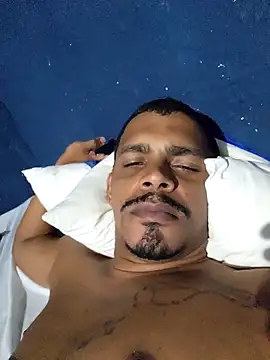 marreta240675 online show from 04-13-26, 11:16