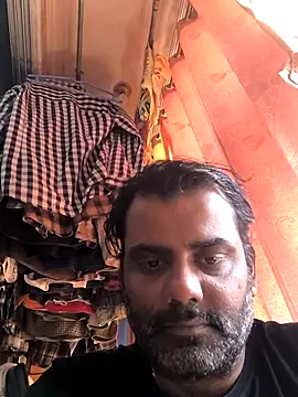 Snapshot of RoyallyYoursBaby chatting on 12-17-25, 08:20 RoyallyYoursBaby online show from 12-17-25, 08:20