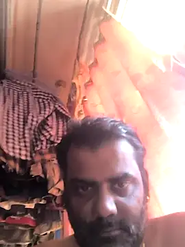 Snapshot of RoyallyYoursBaby chatting on 12-18-25, 07:14 RoyallyYoursBaby online show from 12-18-25, 07:14