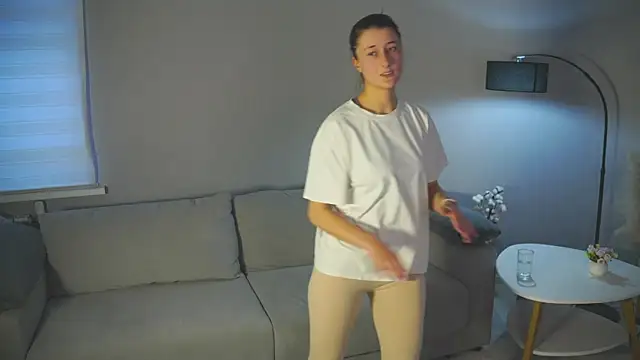 Snapshot of MarloAltig chatting on 12-16-25, 03:22 MarloAltig online show from 12-16-25, 03:22